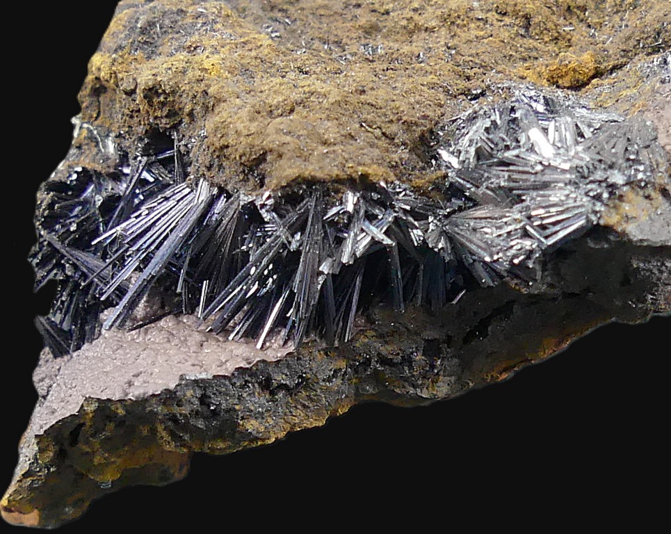 Pyrolusite & Goethite