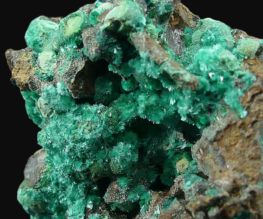 Brochantite & Malachite
