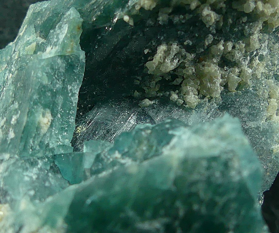 Grandidierite