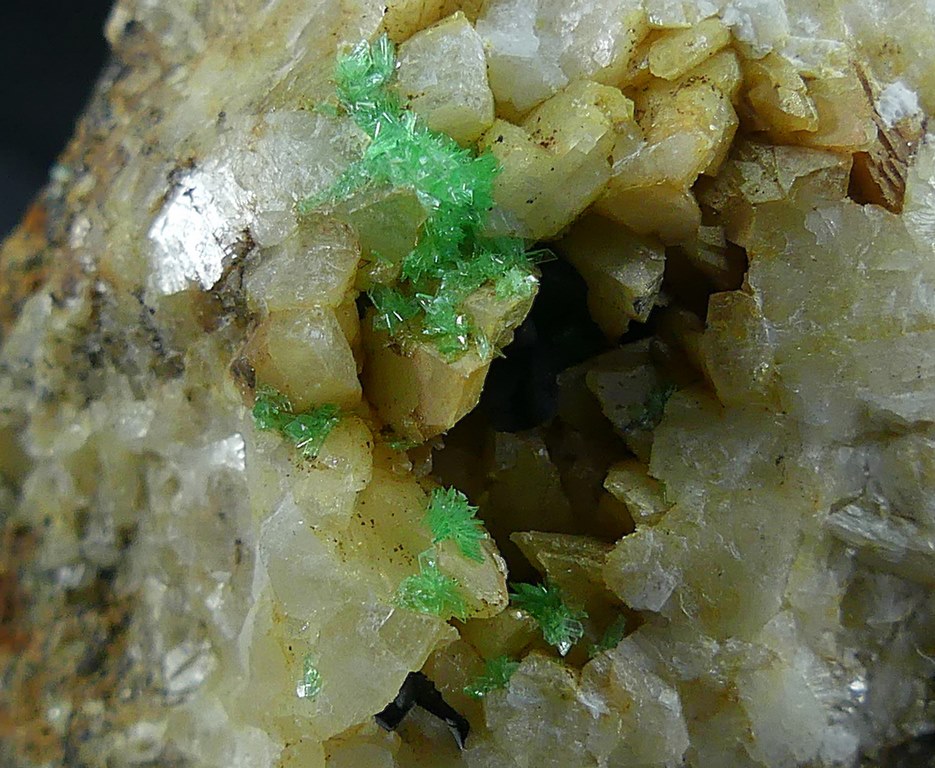 Annabergite