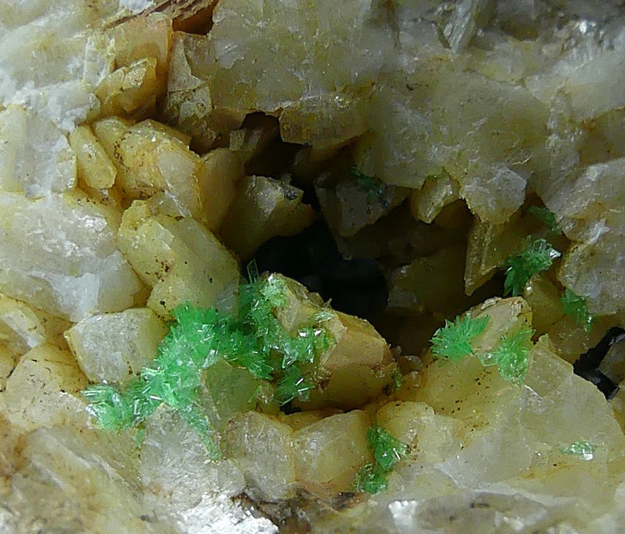 Annabergite
