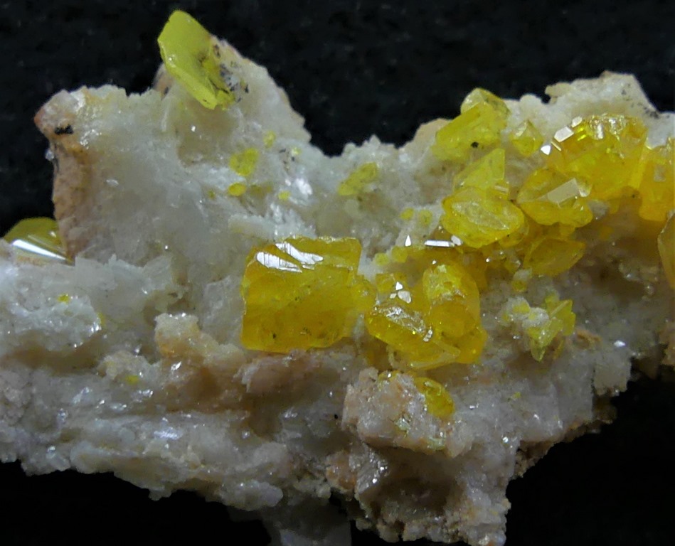 Wulfenite & Dolomite