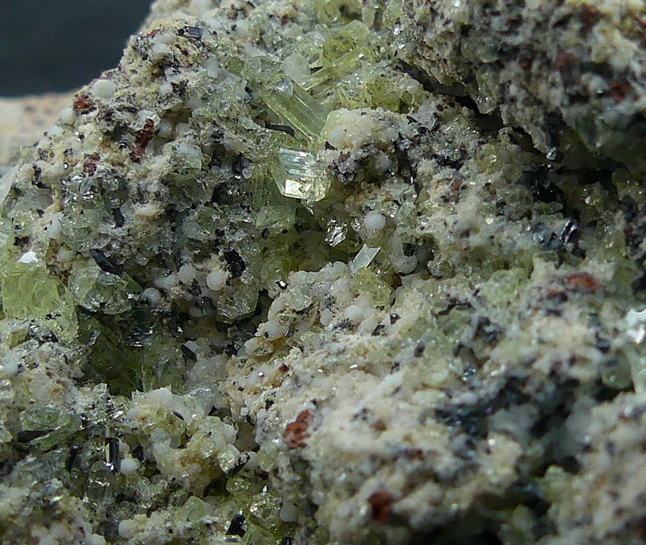 Apatite & Pseudobrookite