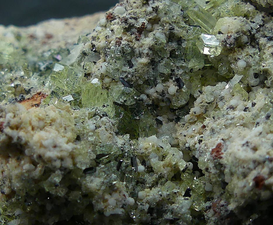Apatite & Pseudobrookite