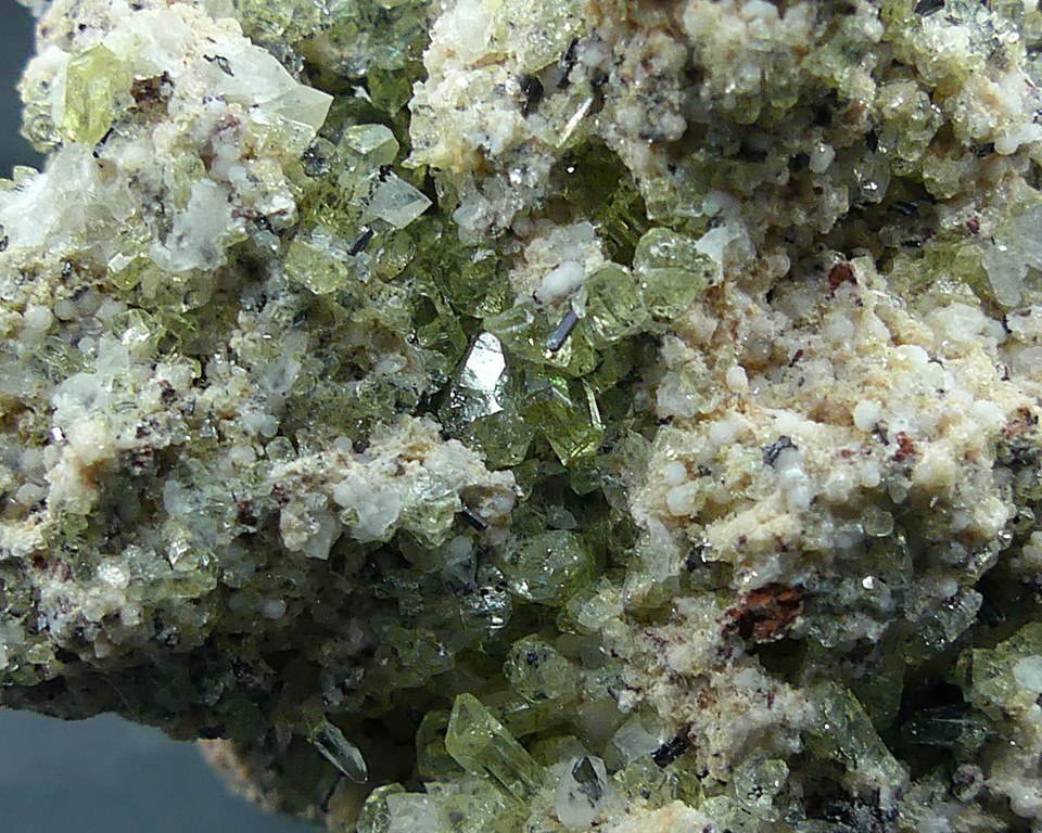 Apatite & Pseudobrookite