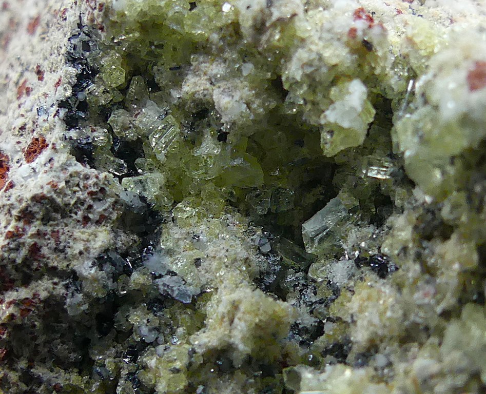 Apatite & Pseudobrookite