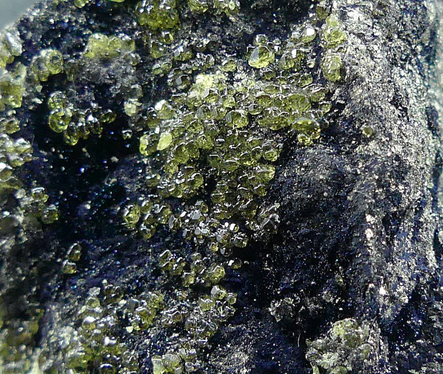 Native Sulphur & Covellite