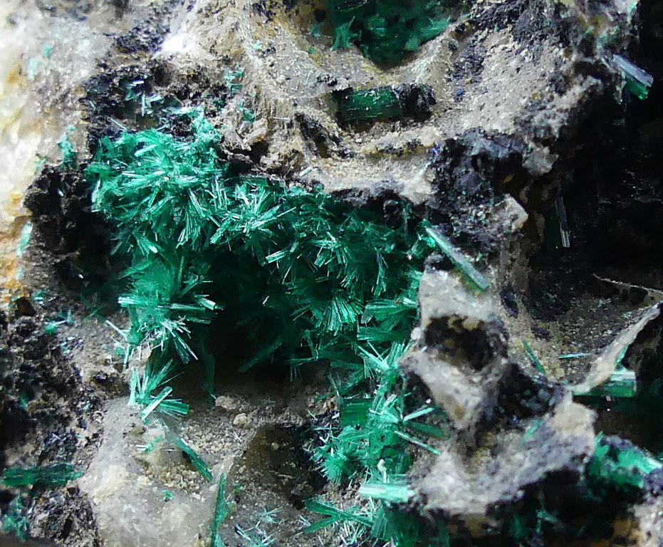 Brochantite Linarite & Malachite