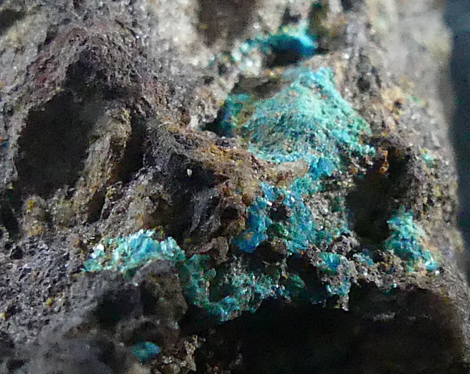 Lavendulan & Yukonite