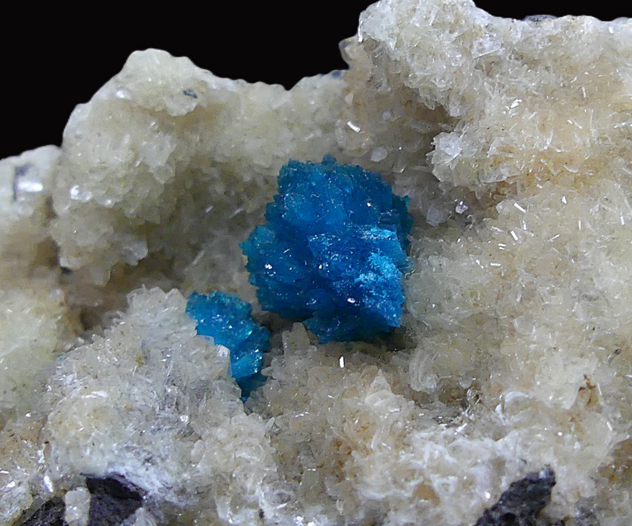 Cavansite
