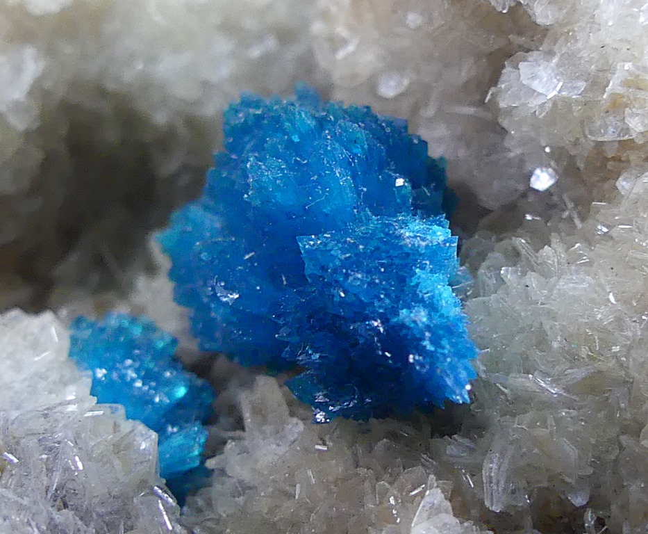 Cavansite