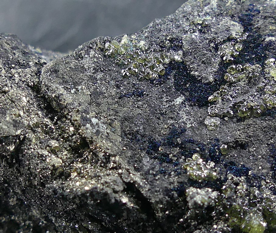 Native Sulphur & Covellite
