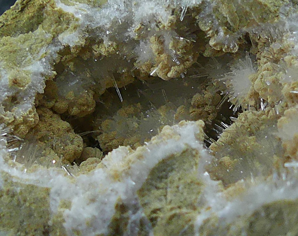 Kutnohorite & Aragonite