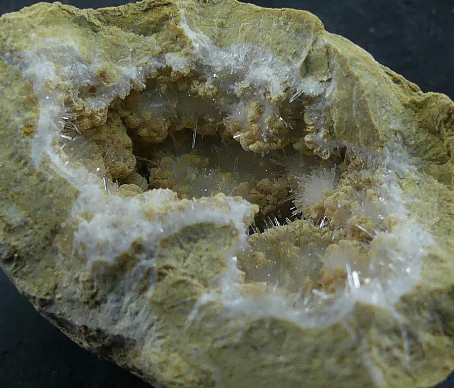 Kutnohorite & Aragonite