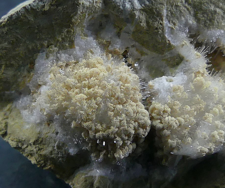 Kutnohorite & Aragonite