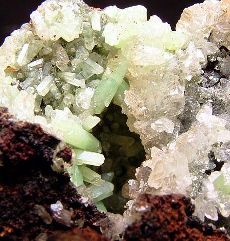 Tarbuttite & Pyromorphite