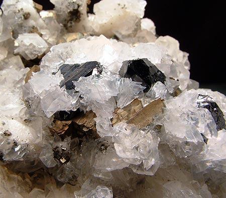 Calcite Sphalerite & Arsenopyrite