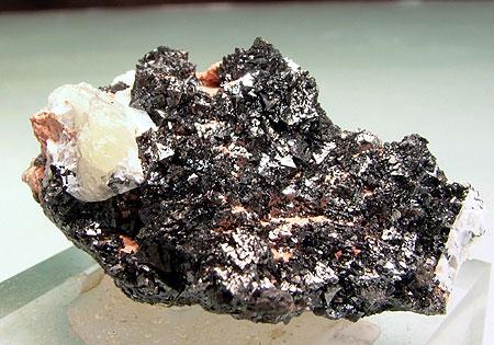 Hausmannite Ettringite & Andradite