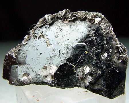 Hematite Chlorite & Muscovite