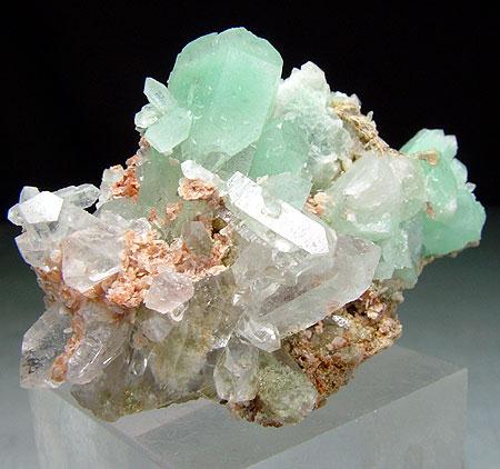 Quartz With Fuchsite Inclusions