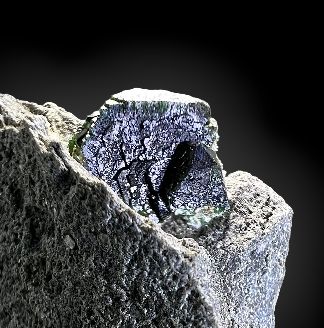 Libethenite