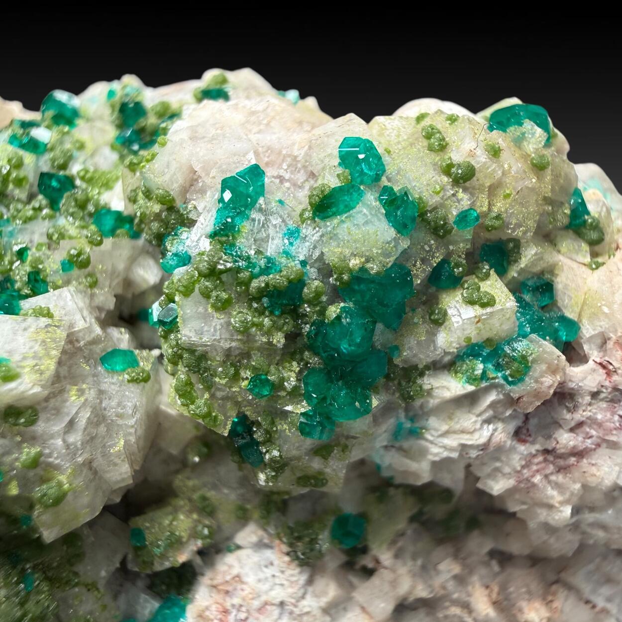 Dioptase With Duftite On Calcite