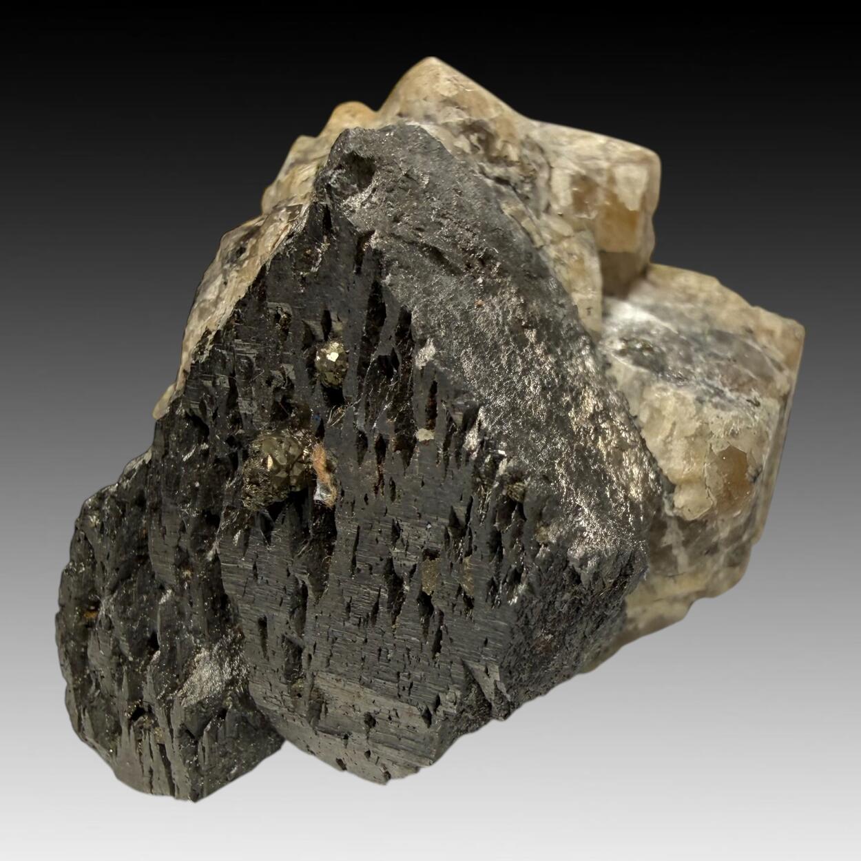 Arsenopyrite On Scheelite