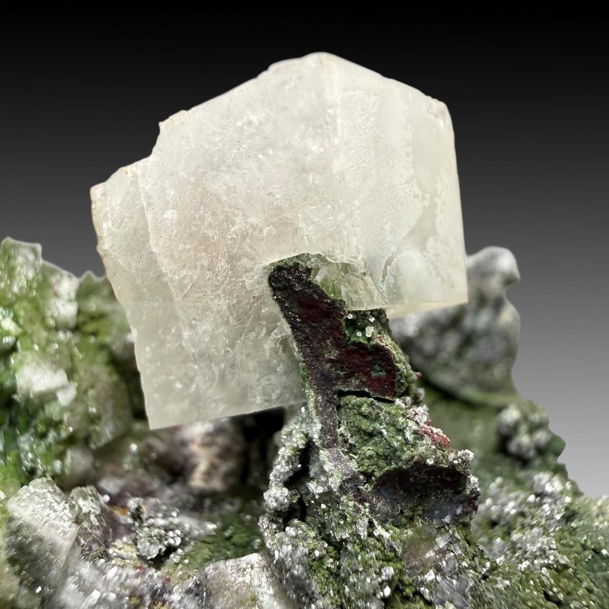 Calcite & Duftite