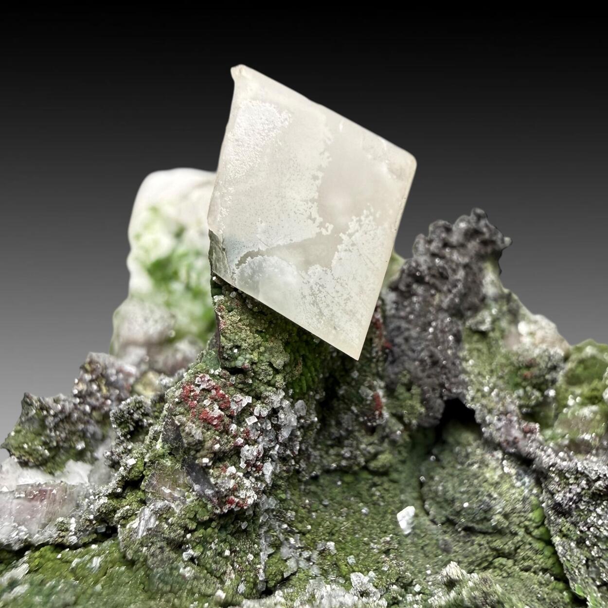 Calcite & Duftite