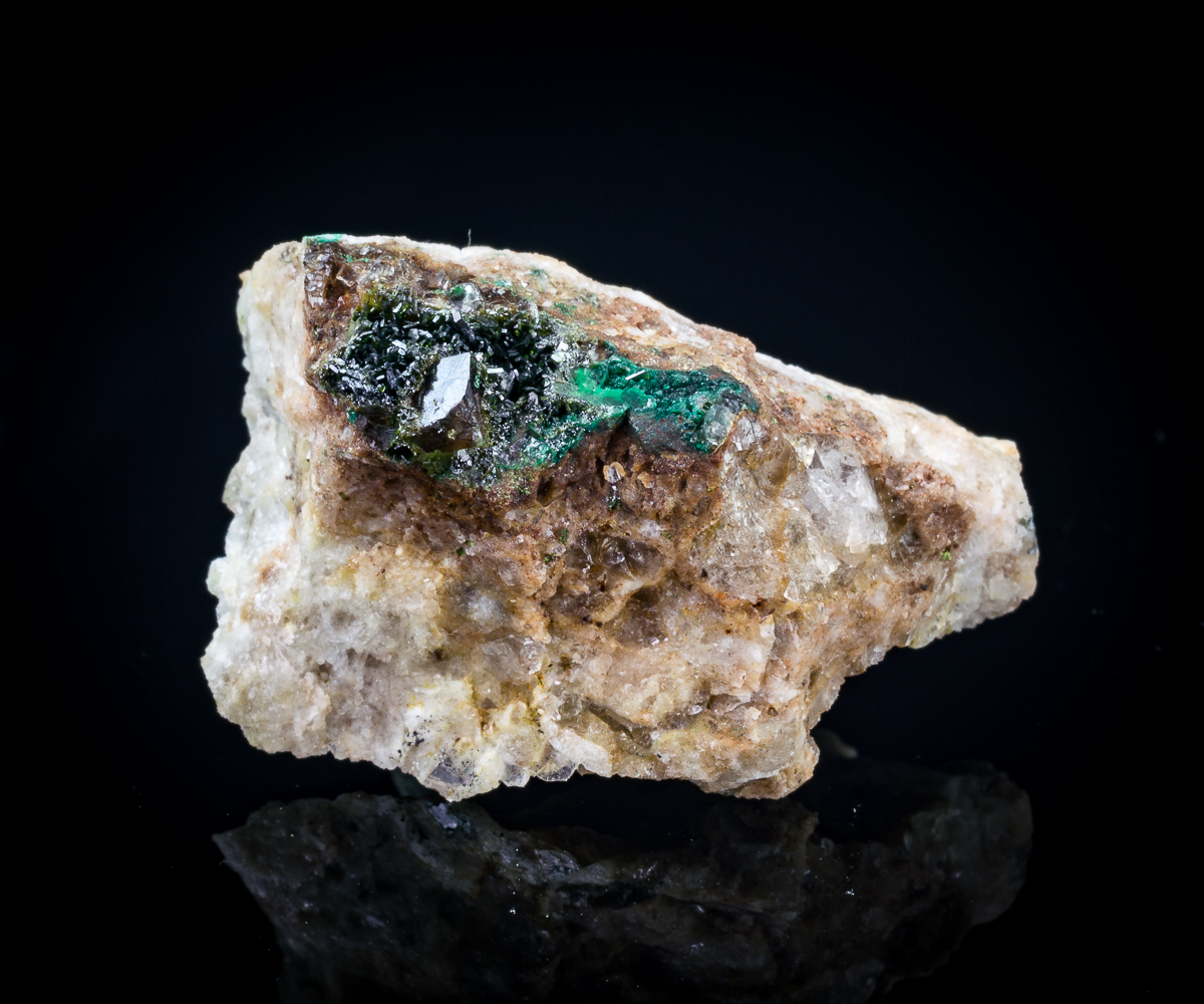 Olivenite & Fluorite