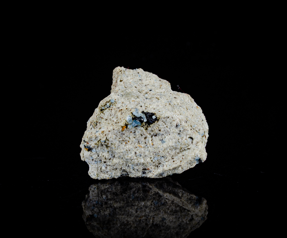 Haüyne Titanite & Augite