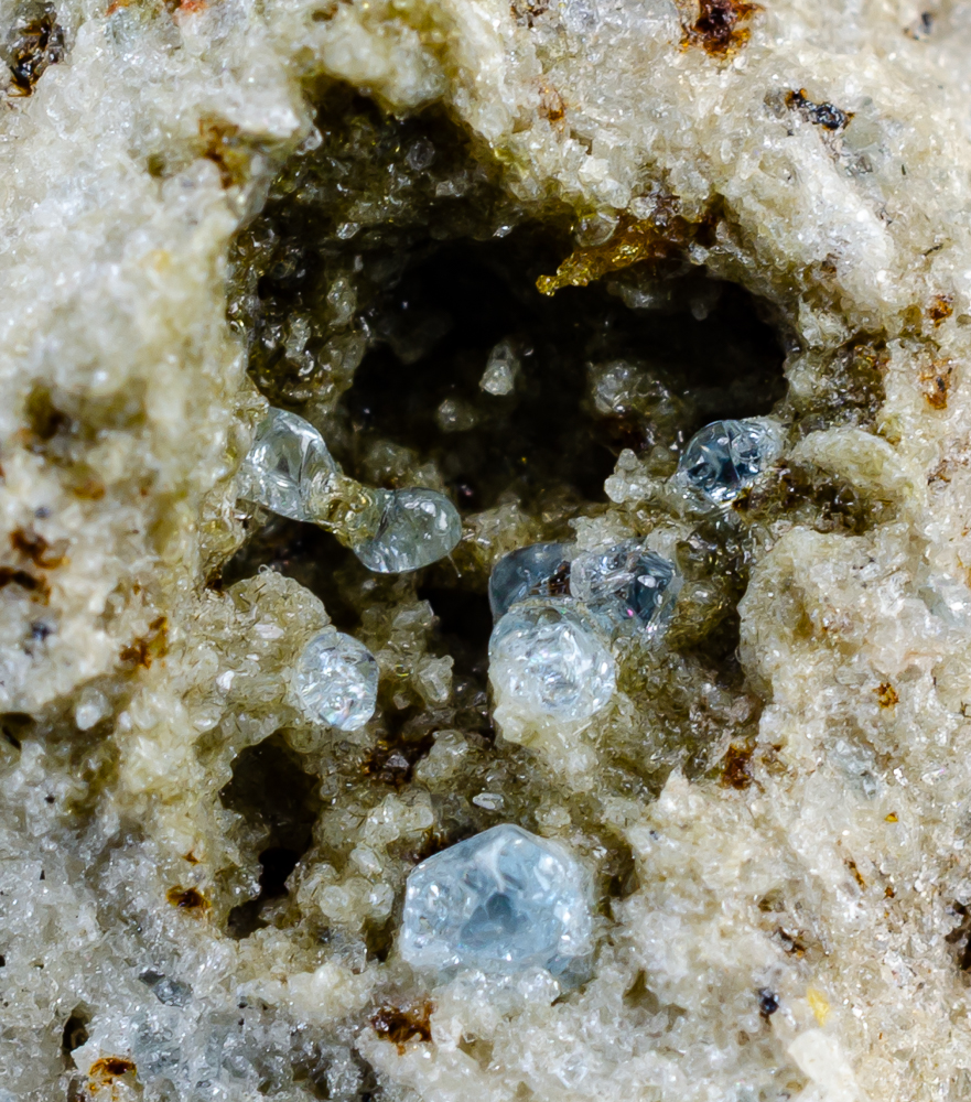 Haüyne Titanite & Augite