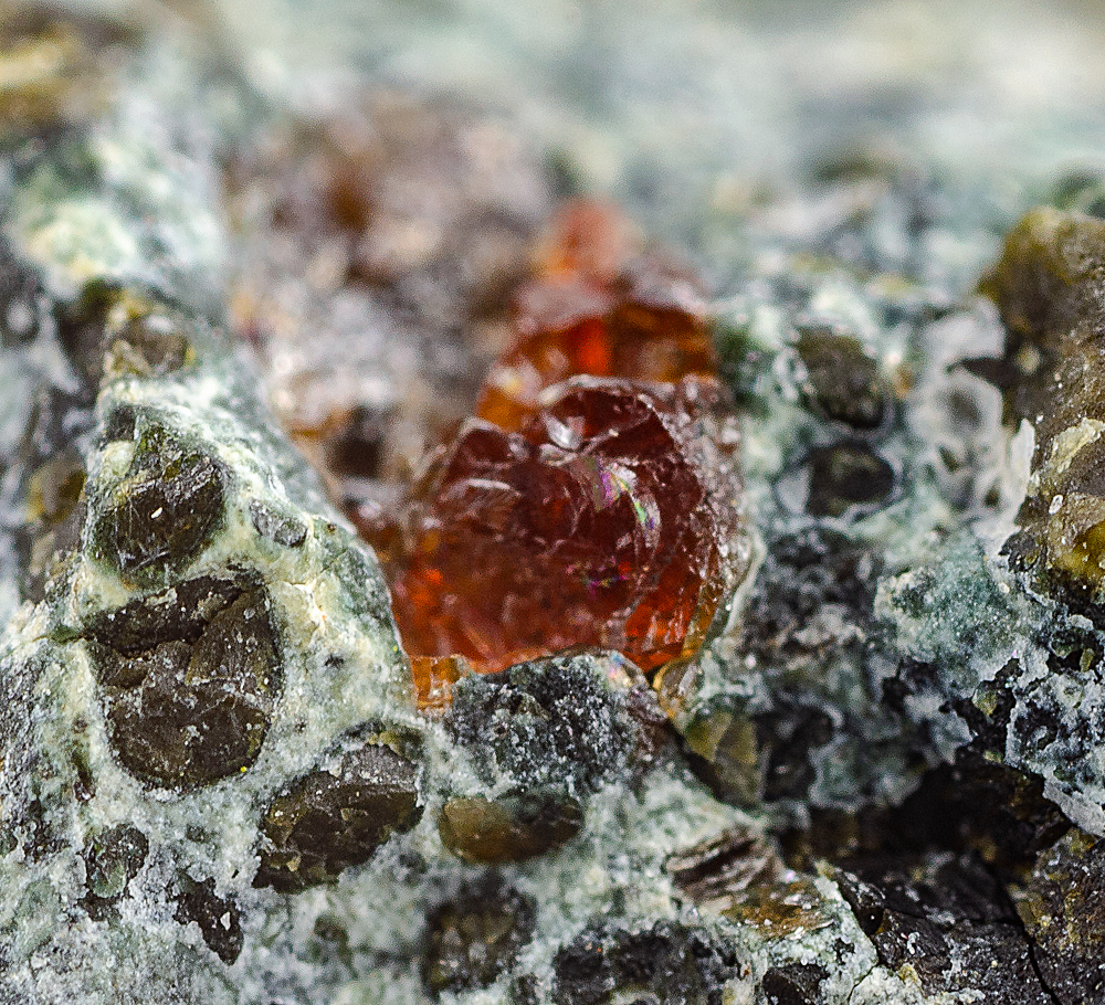 Kimberlite With Garnet