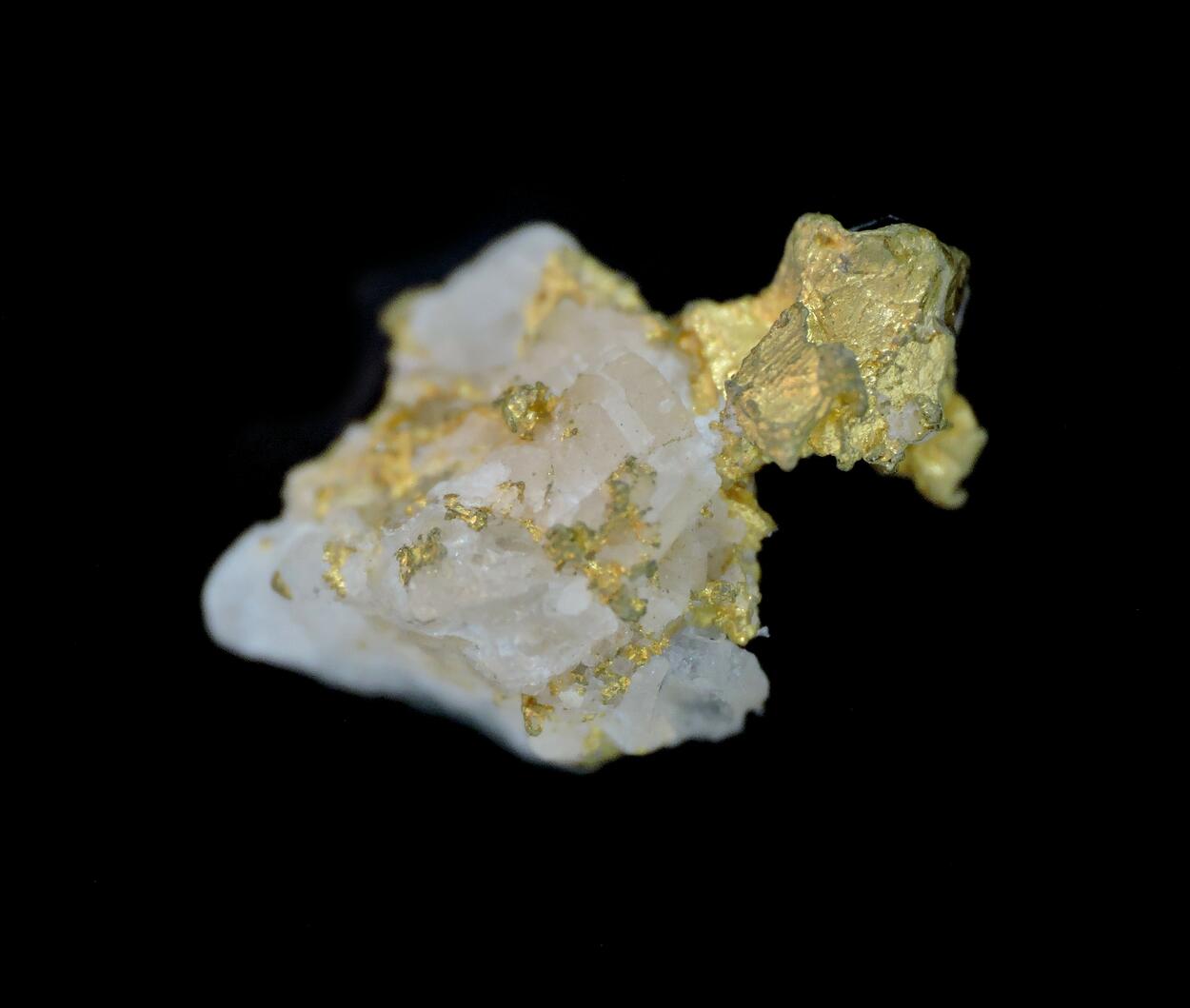 Gold On Quartz