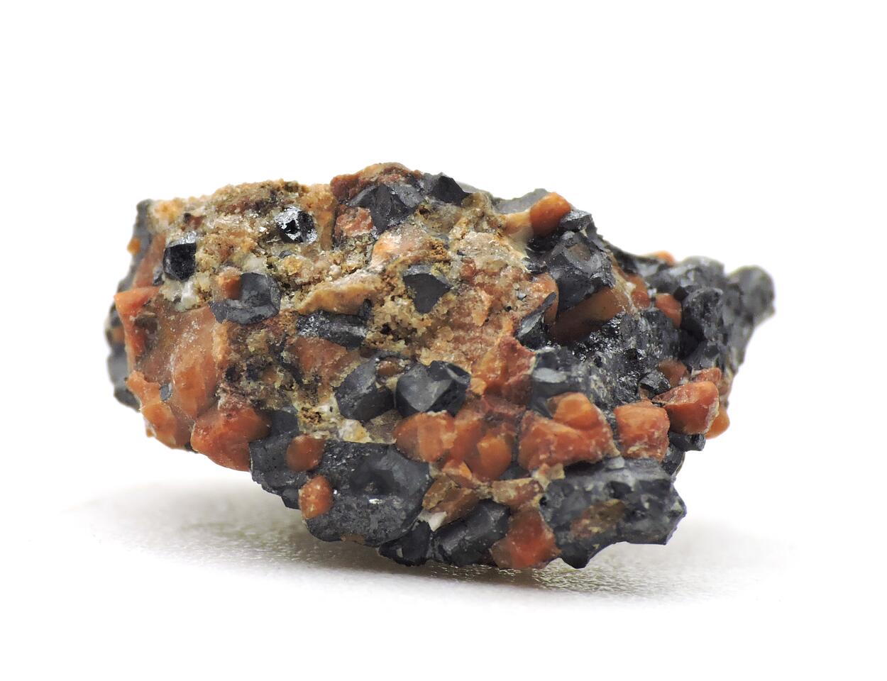 Pyroaurite