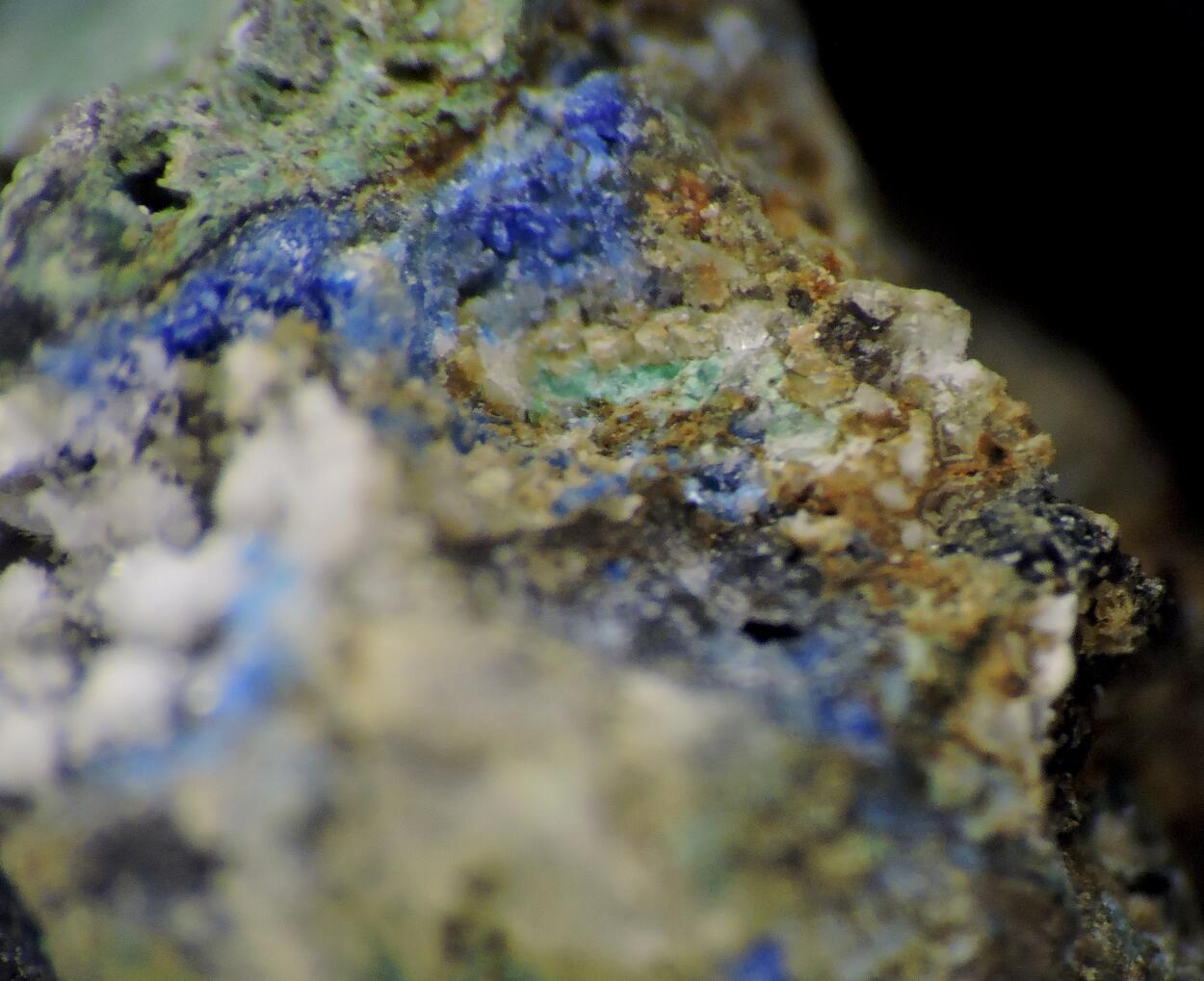 Creedite With Linarite