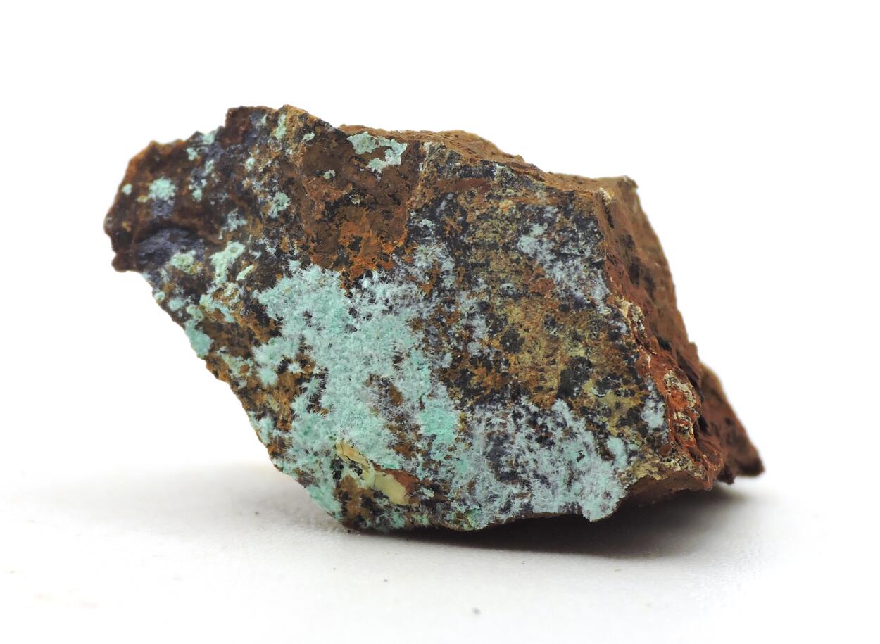 Agardite-(Y)