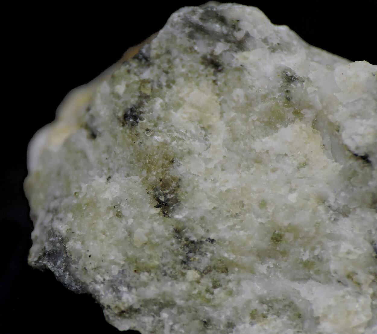 Chestermanite