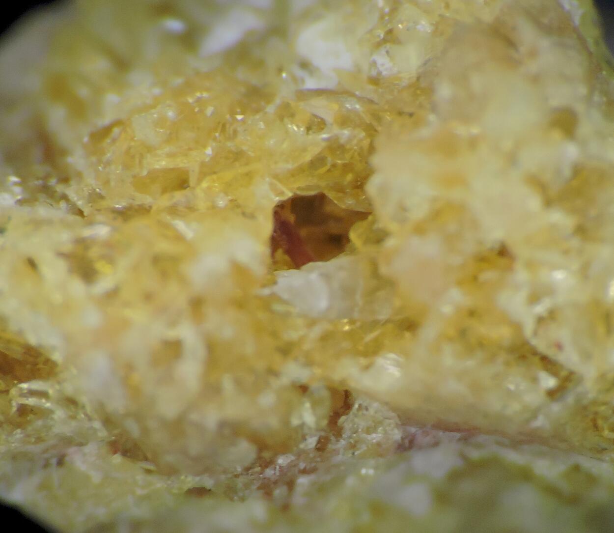 Hancockite In Axinite-(Mn)