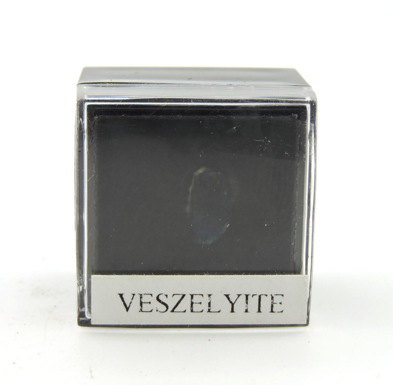 Veszelyite