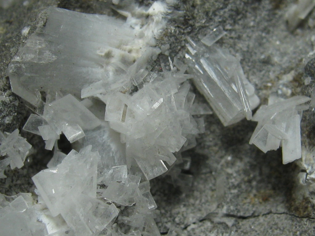 Thomsonite-Ca