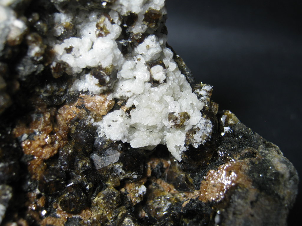 Vesuvianite Sodalite & Garnet