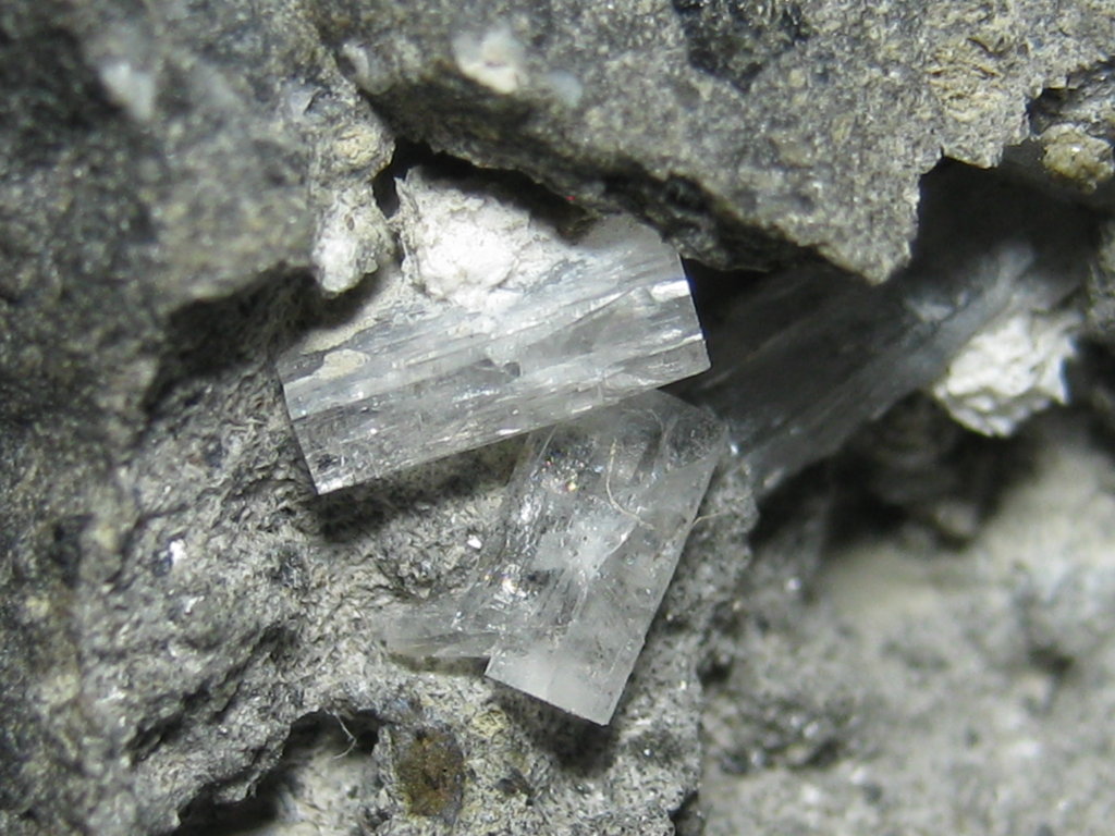 Thomsonite-Ca