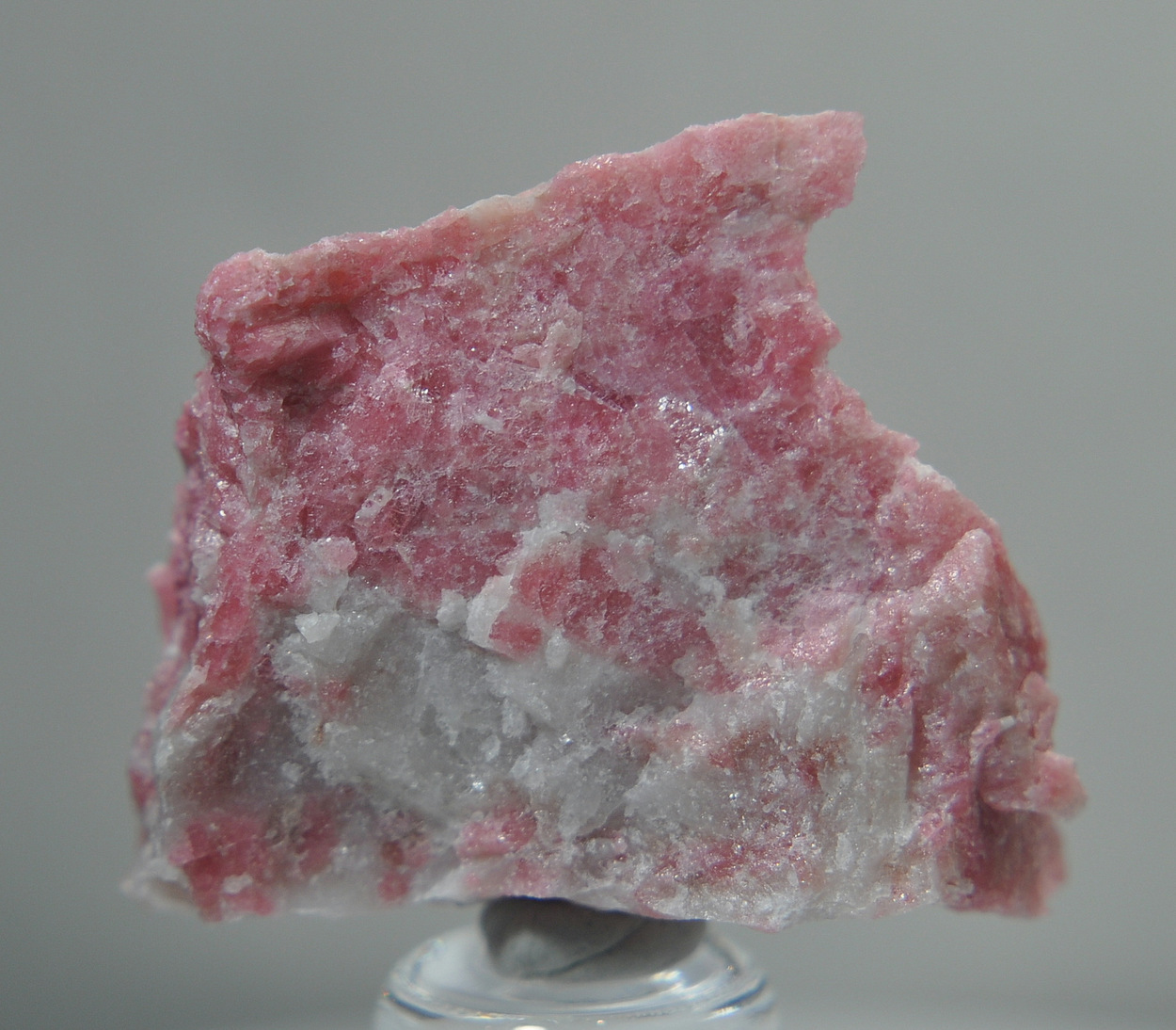 Thulite