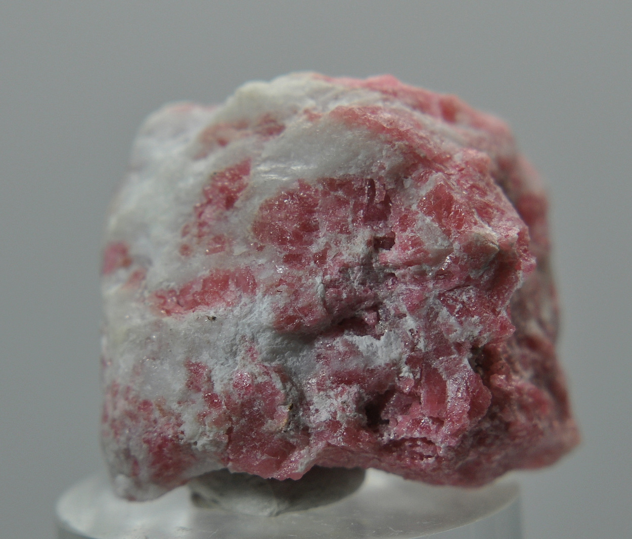 Thulite