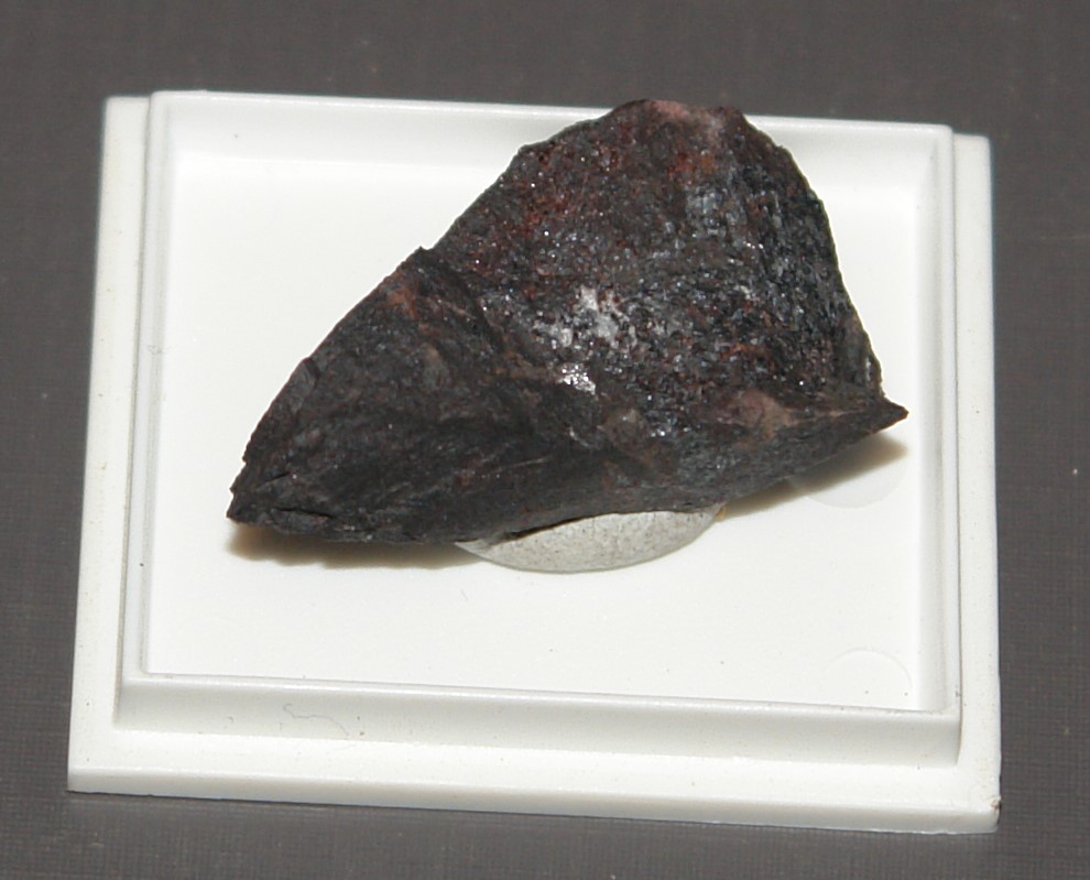 Manganiceladonite