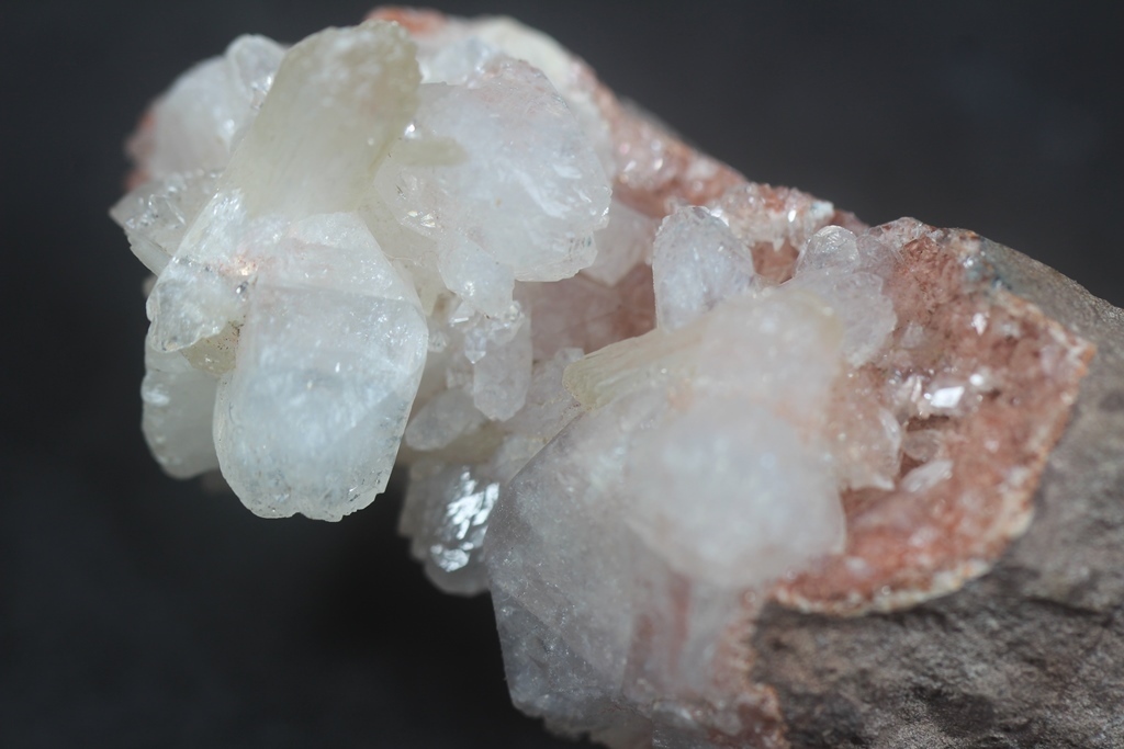 Stilbite & Apophyllite