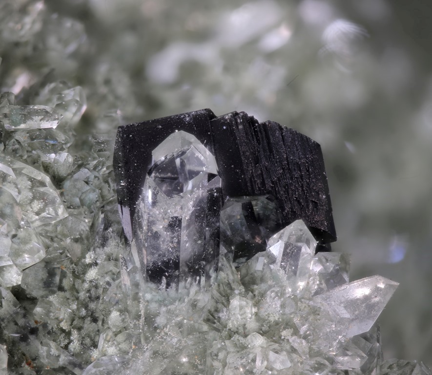 Babingtonite & Quartz