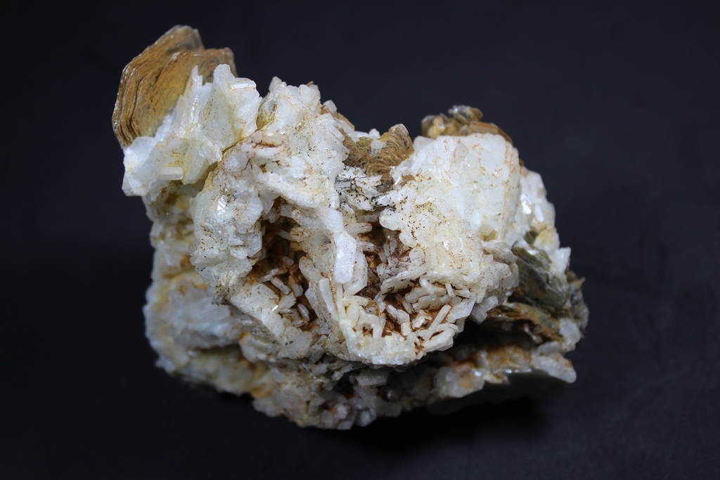 Muscovite & Albite