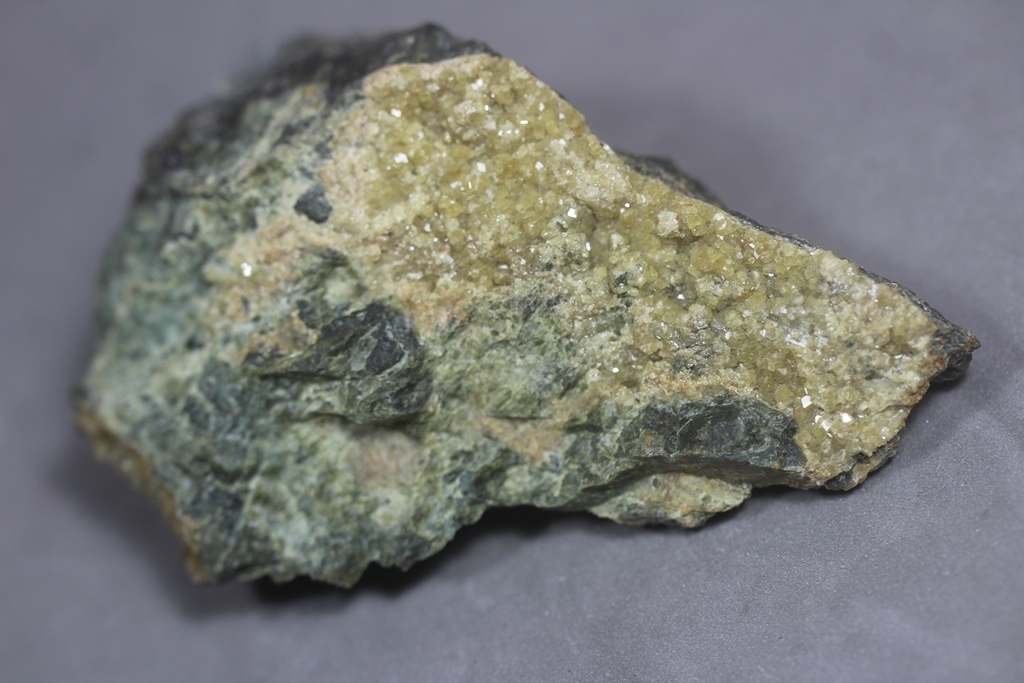 Topazolite